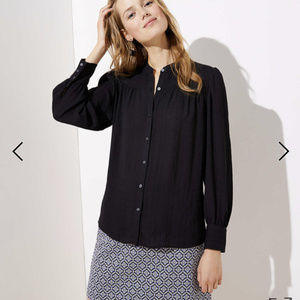LOFT Black Puff Sleeve Blouse. Large